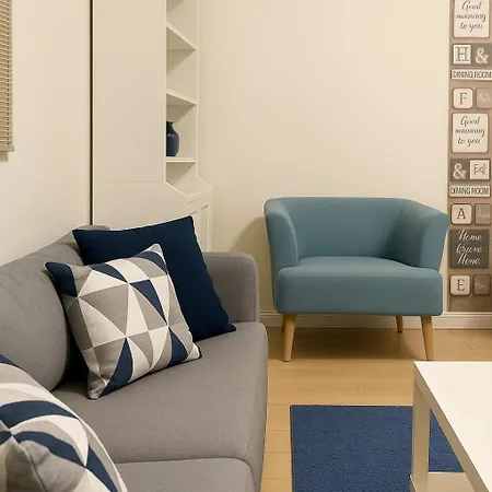 Daire Blue Milo - Stylish 1br In The Heart Of